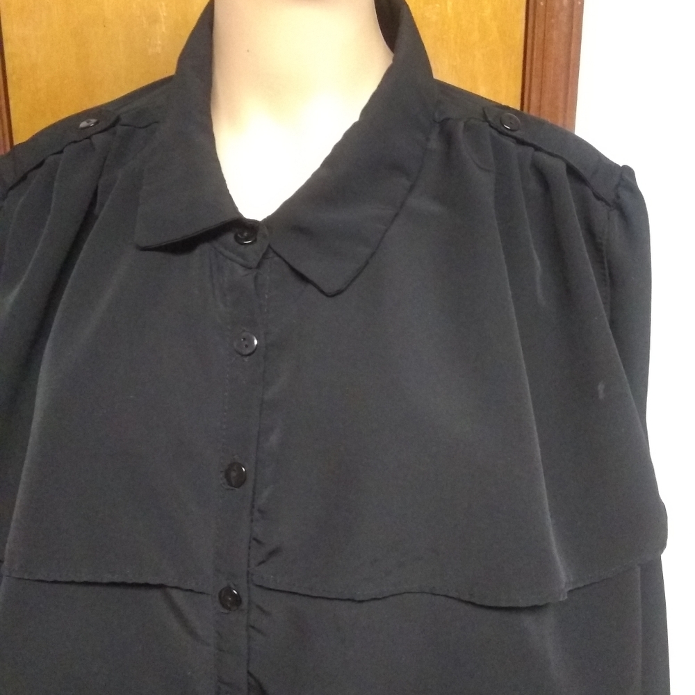Blouse - Picture 3 of 3